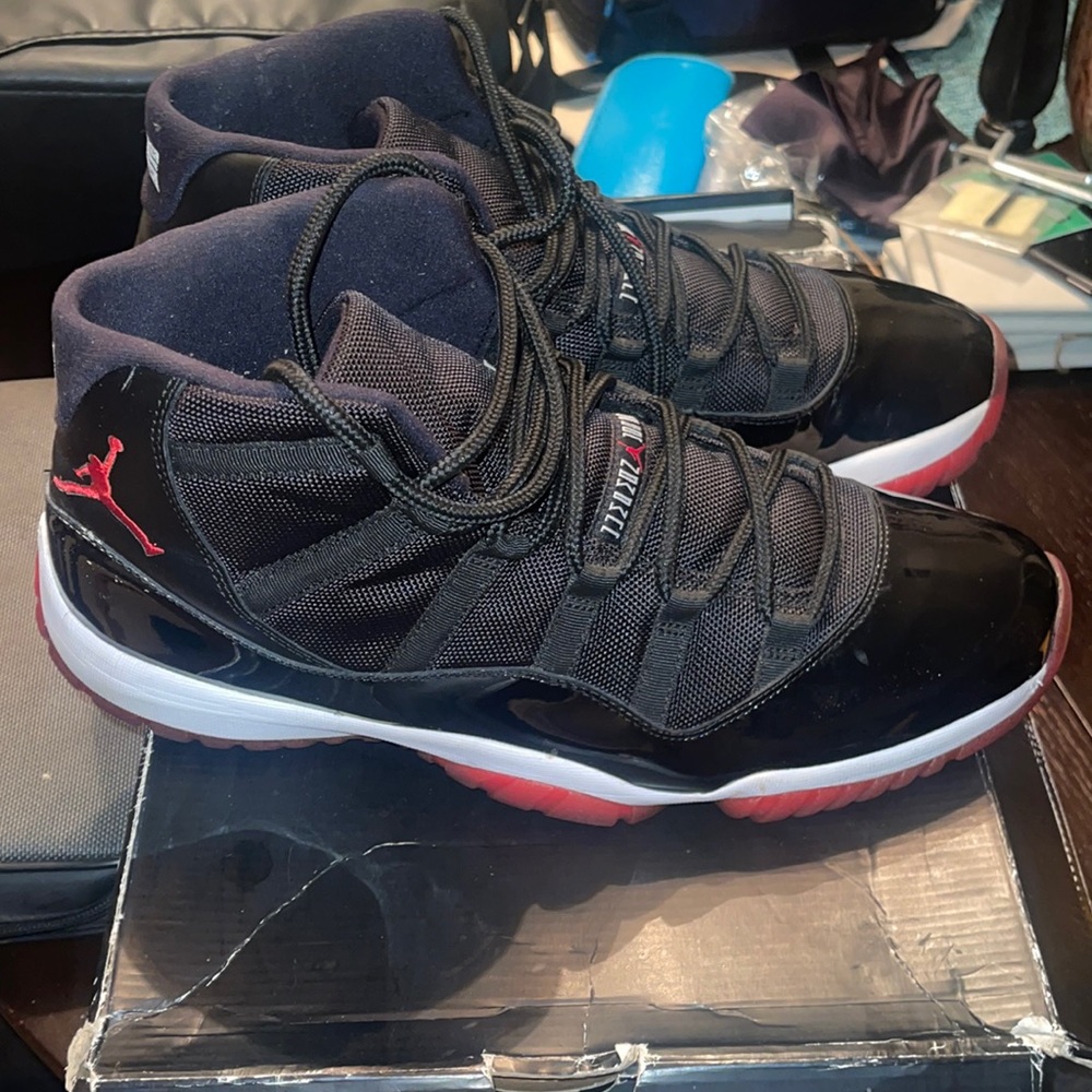 Men’s Nike Air Jordan Retro 11